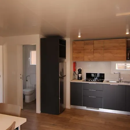 Mobile Anamari Camping