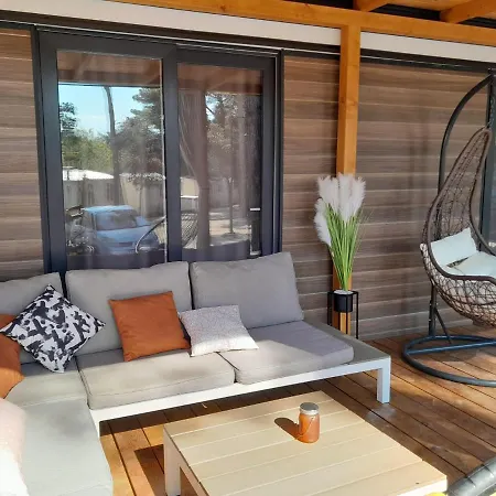 Camping Mobile Anamari Biograd Na Moru