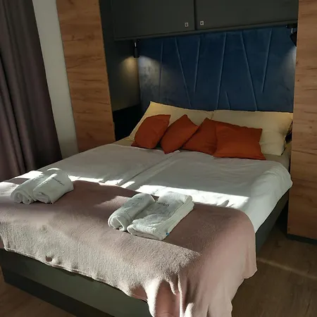 캠프장 Mobile Anamari 비오그라드나모루