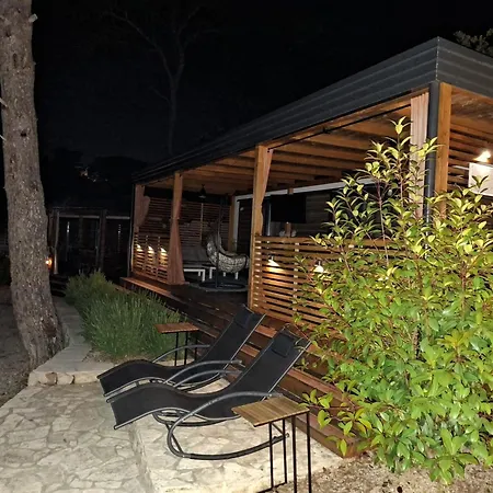 Mobile Anamari Kamp alanı Biograd Na Moru