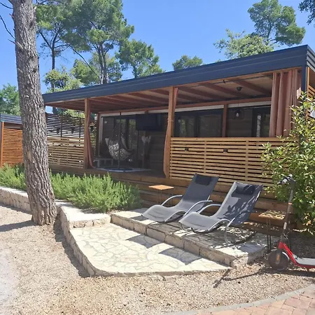 Kamp alanı Mobile Anamari