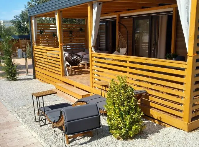 캠프장 Mobile Anamari