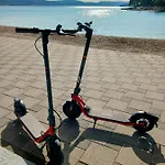 Mobile Anamari Biograd Na Moru
