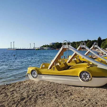 Mobile Anamari * Biograd Na Moru