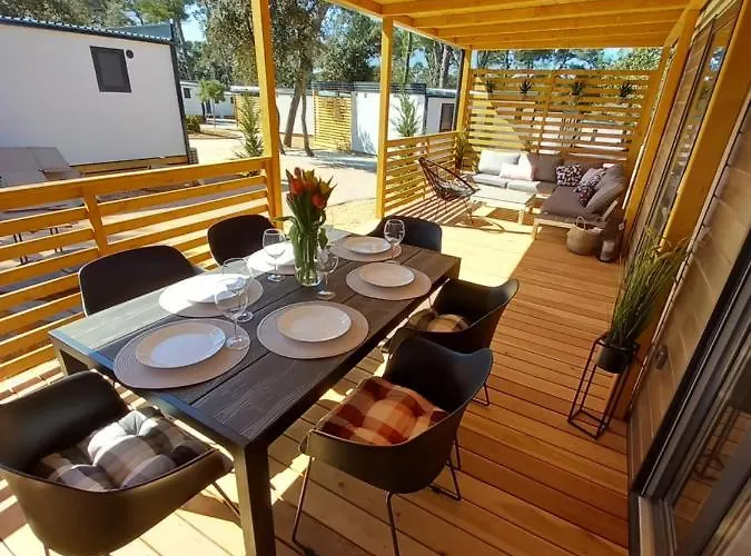 Mobile Anamari Camping *