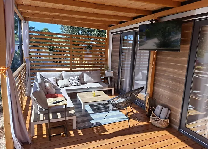 אתר קמפינג Mobile Anamari ביוגראד נה מורו